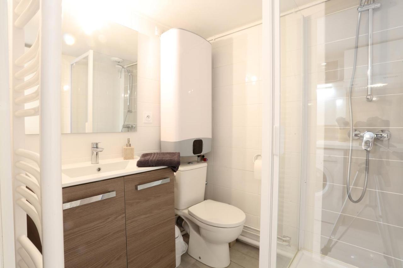 T2 avec terrasse / 10mn grande plage Royan Exteriör bild